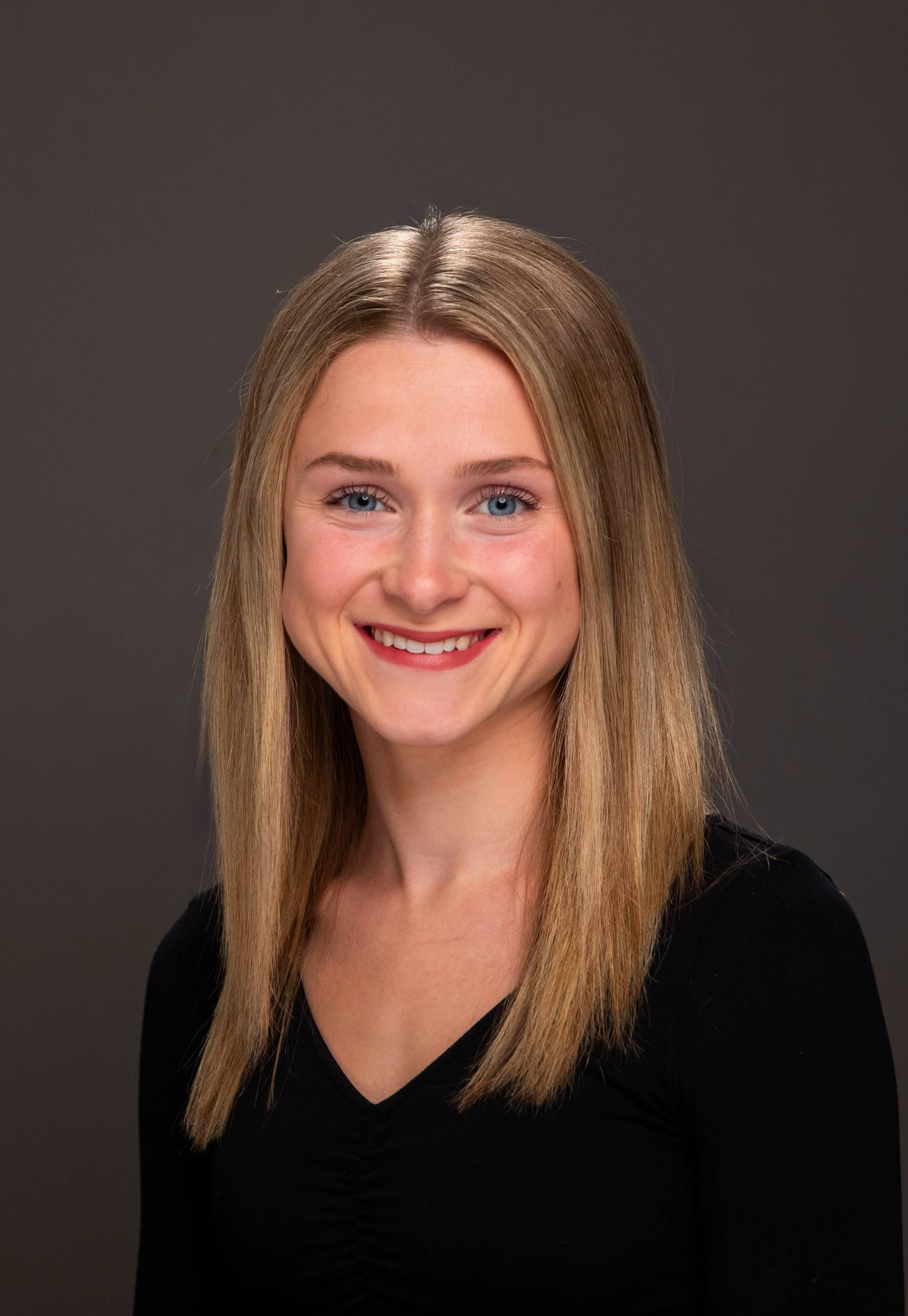 Gabby May's Headshot